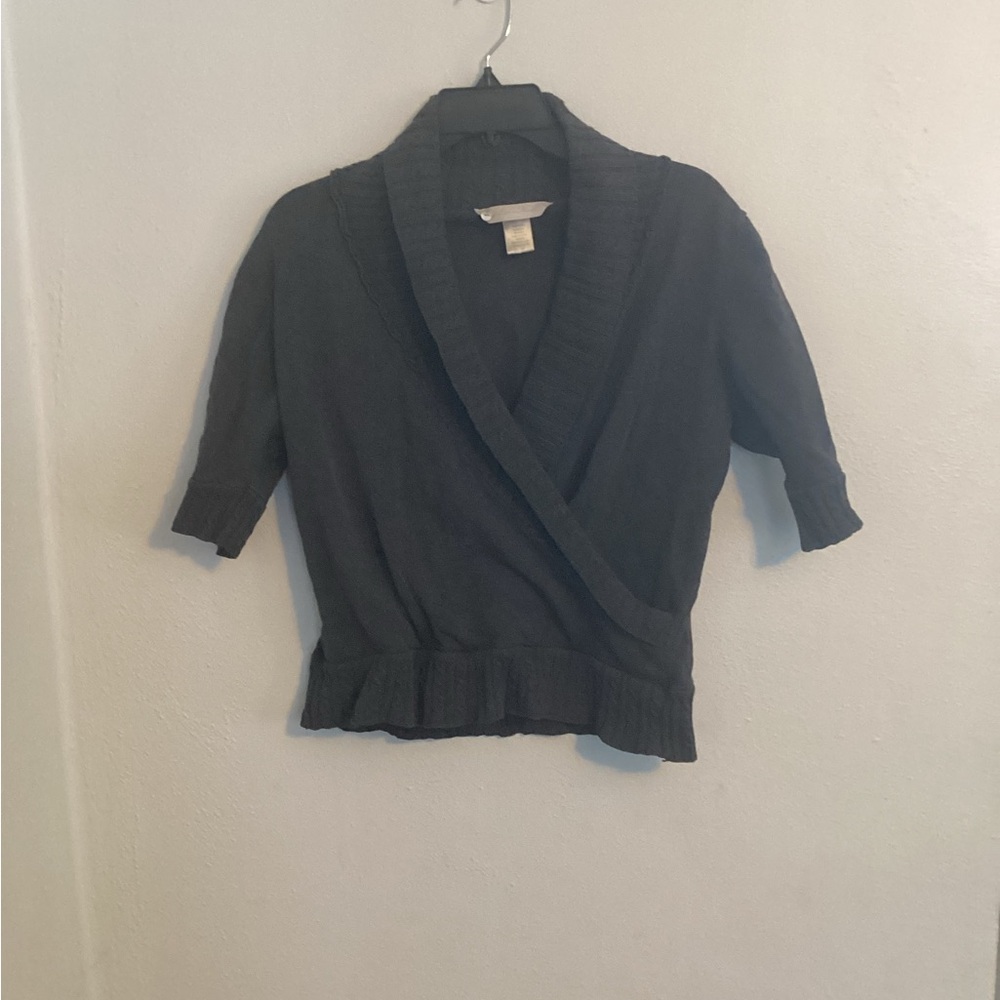 Jillian & Nicole Woman’s Dark Gray Sweater. Size Large.